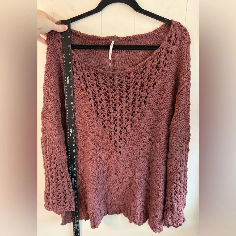 Free People- Pretty Pointelle Chunky Knit Sweater in Dusty Purple, Size XS